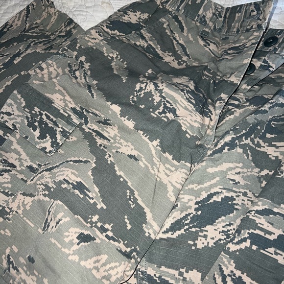 Sage green camo cargo pants - Picture 4 of 6